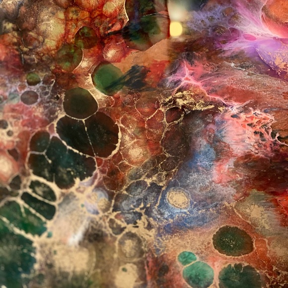 Beautiful resin and alcohol ink art - Picture 2 of 5